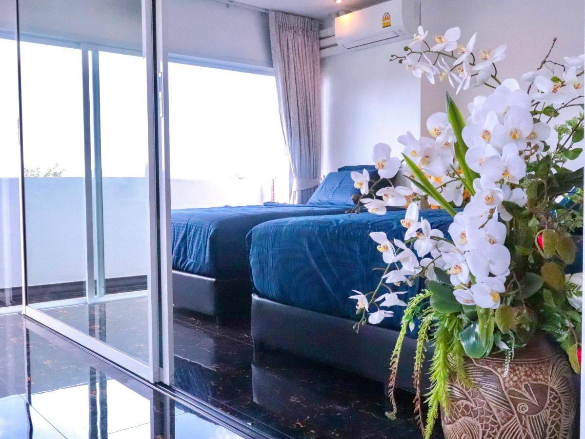 Patong Tower Excellence Pta 2025 Apartment Luaran gambar