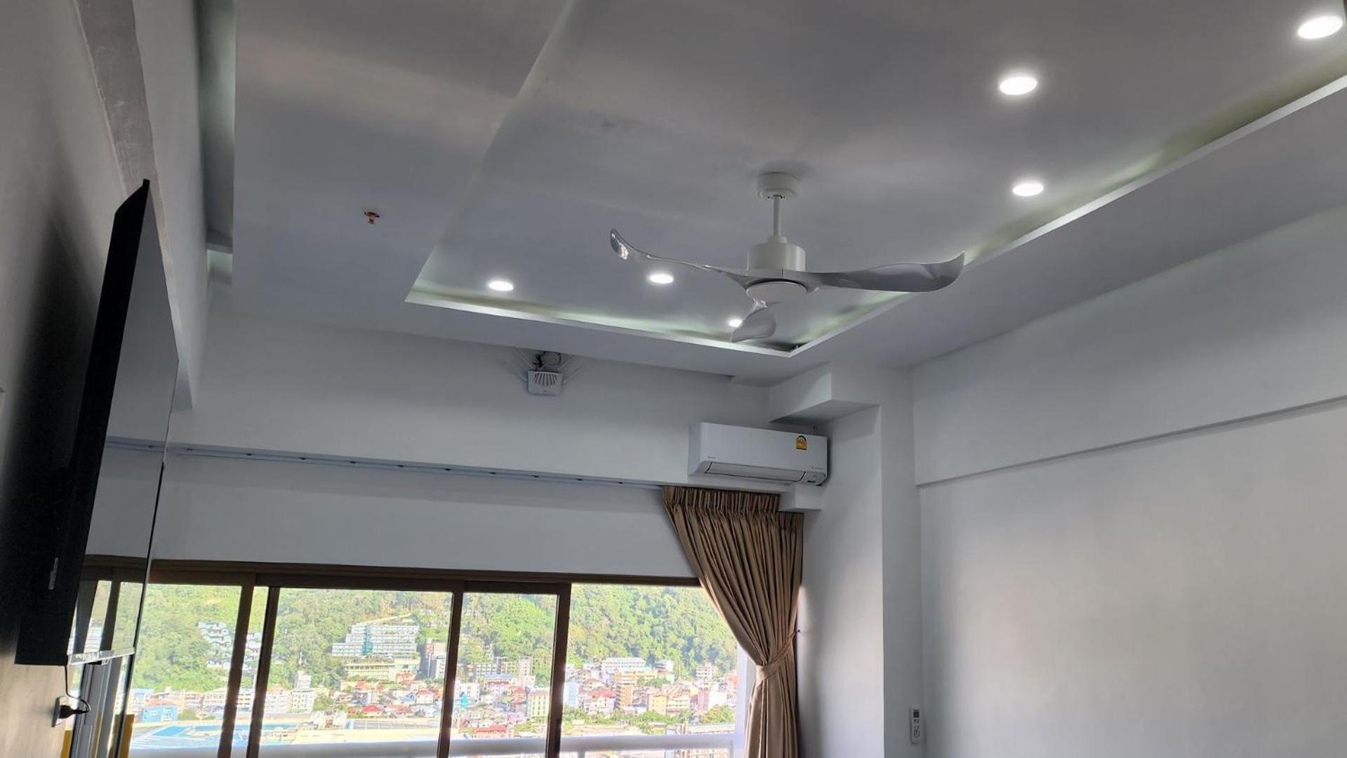 Patong Tower Excellence Pta 2025 Apartment Luaran gambar