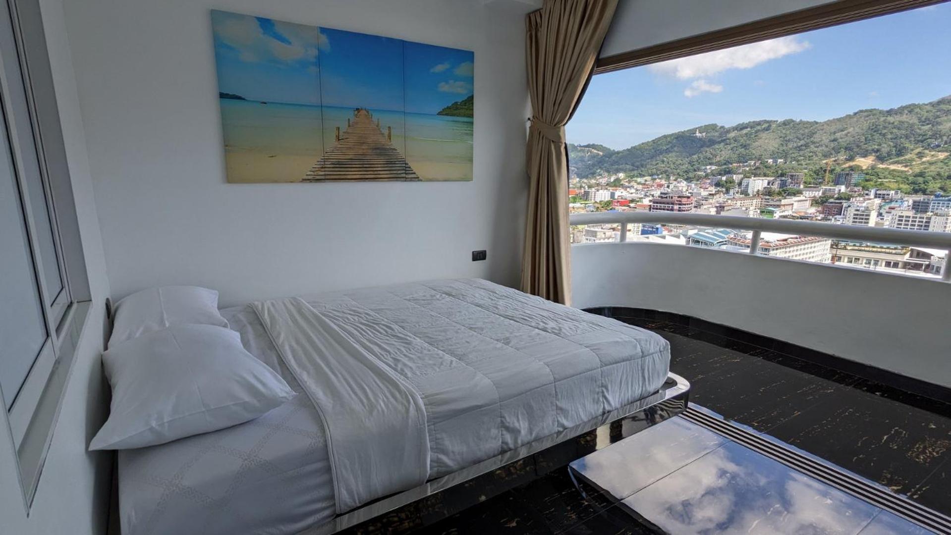 Patong Tower Excellence Pta 2025 Apartment Luaran gambar